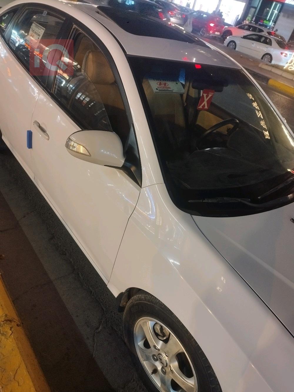 هيونداي النترا